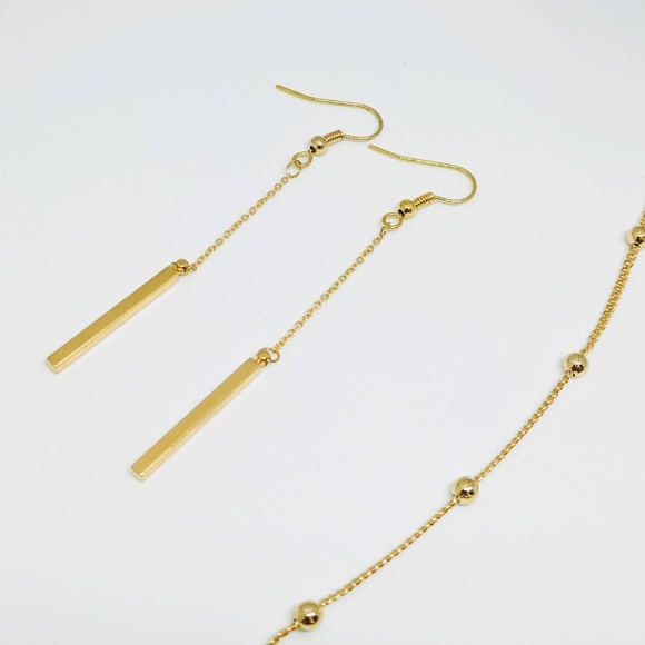 JuliannaCreationsCo Gold Dangle Bar Earrings - Picture 2 of 3